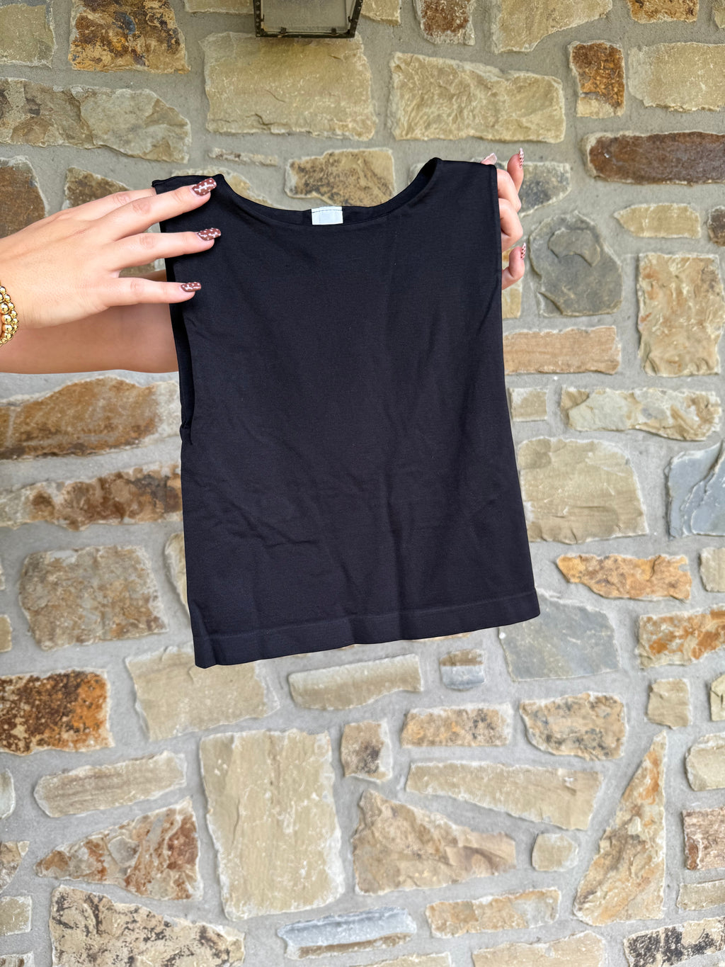 NikiBiki Crew Neck Crop Top