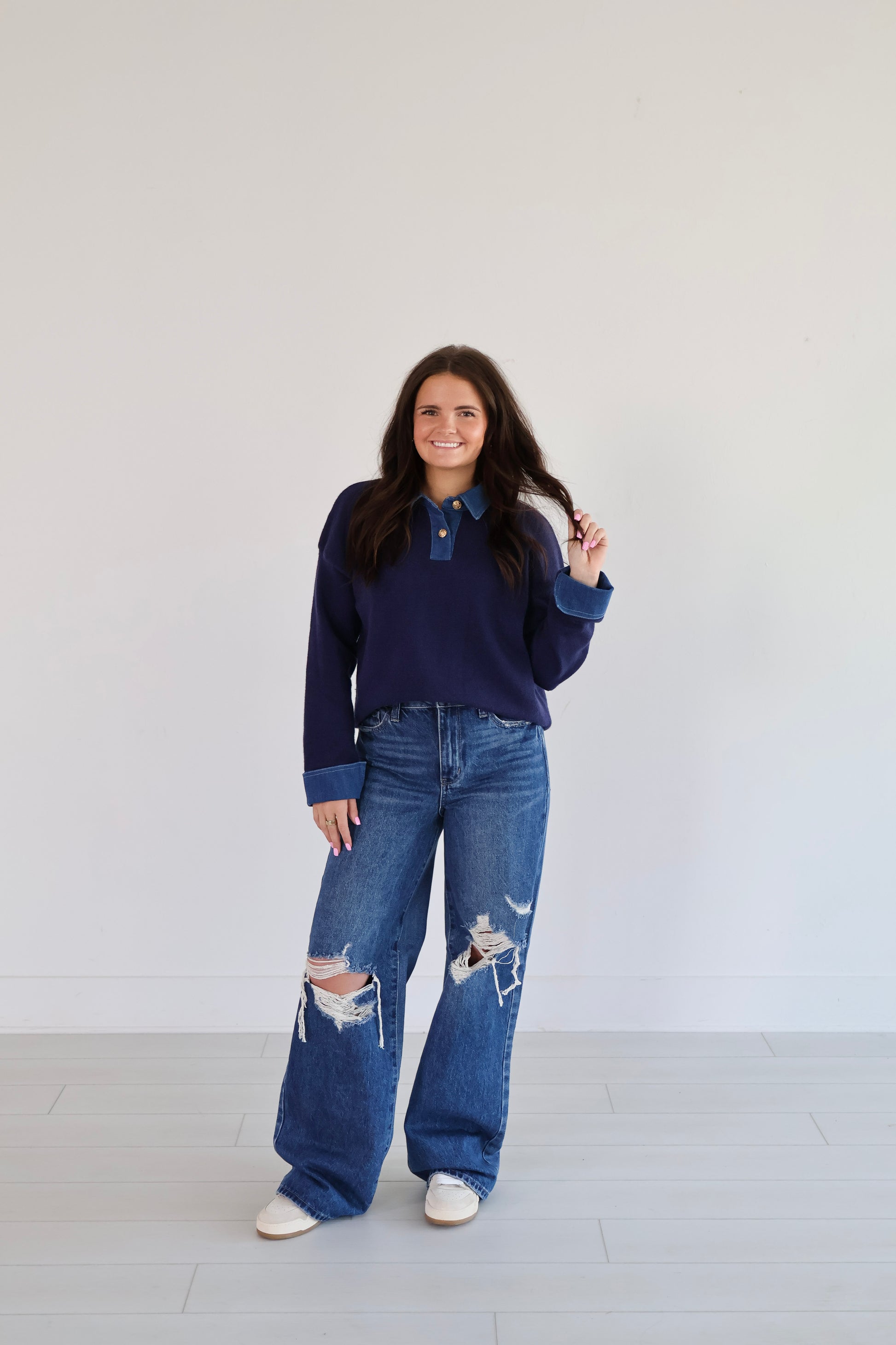 denim collar navy sweater