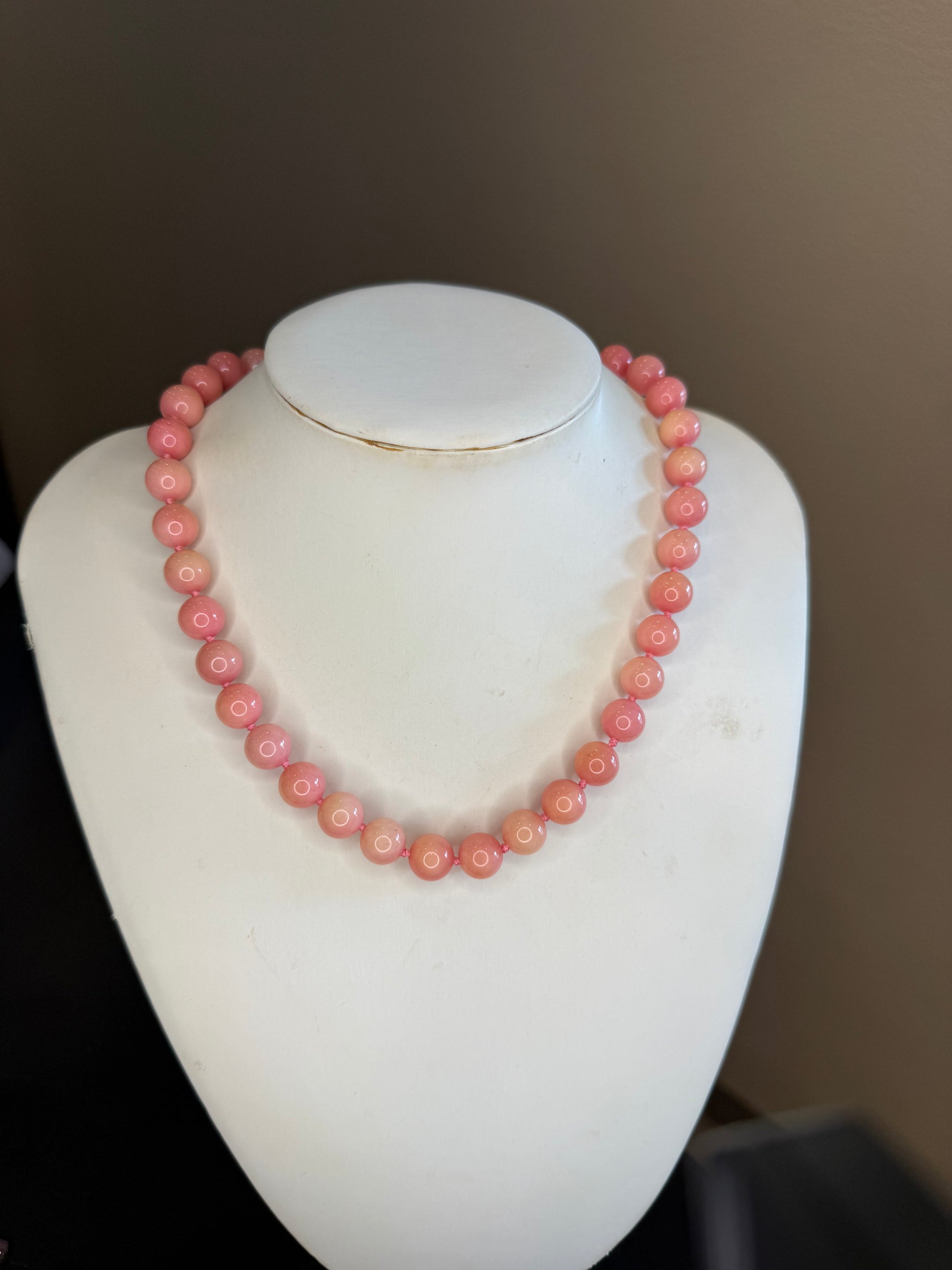 Magnet Clasp Beaded Necklace