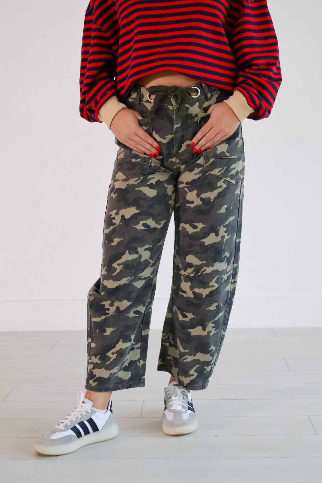 camo barrel jeans
