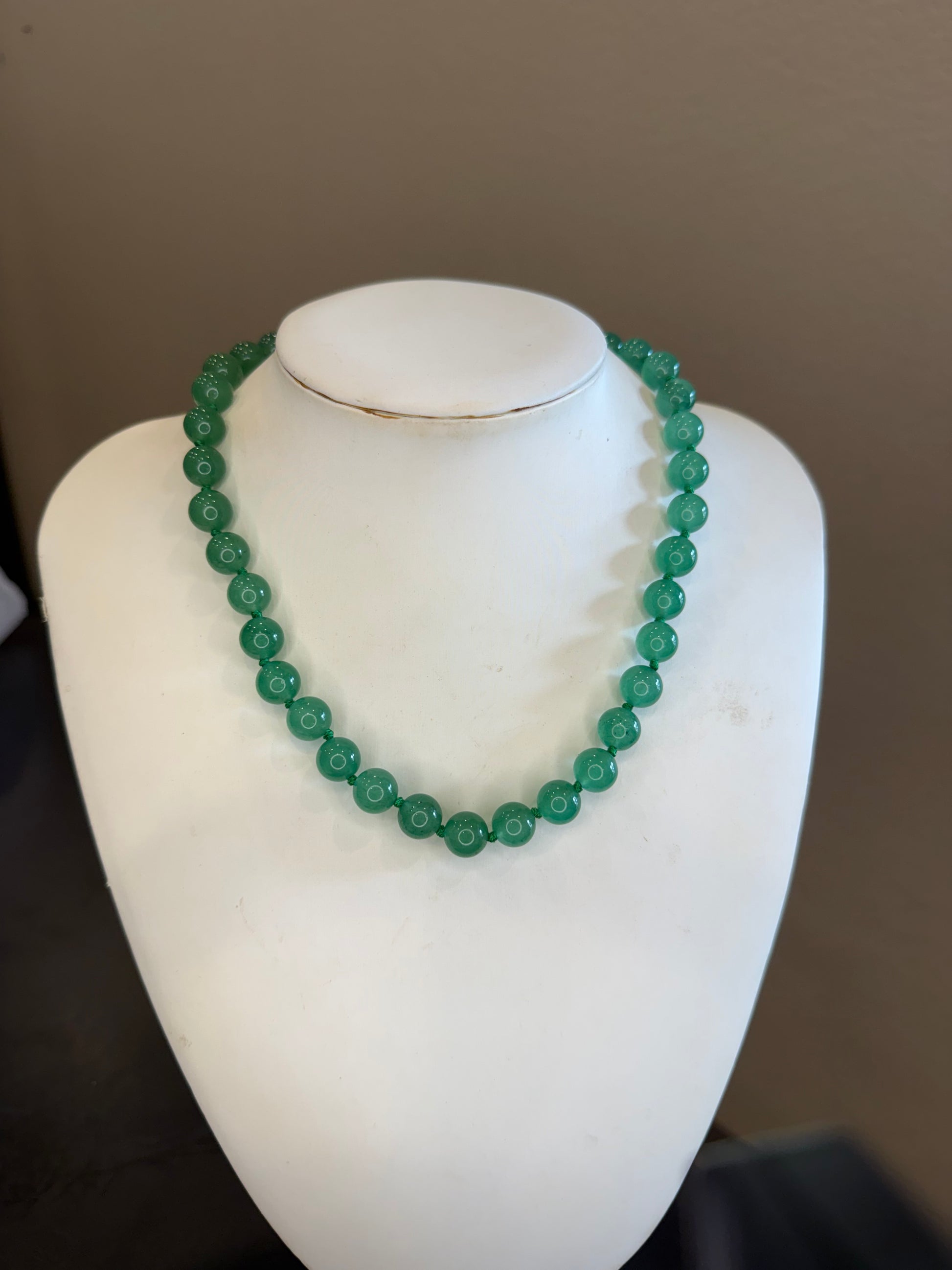 Magnet Clasp Beaded Necklace