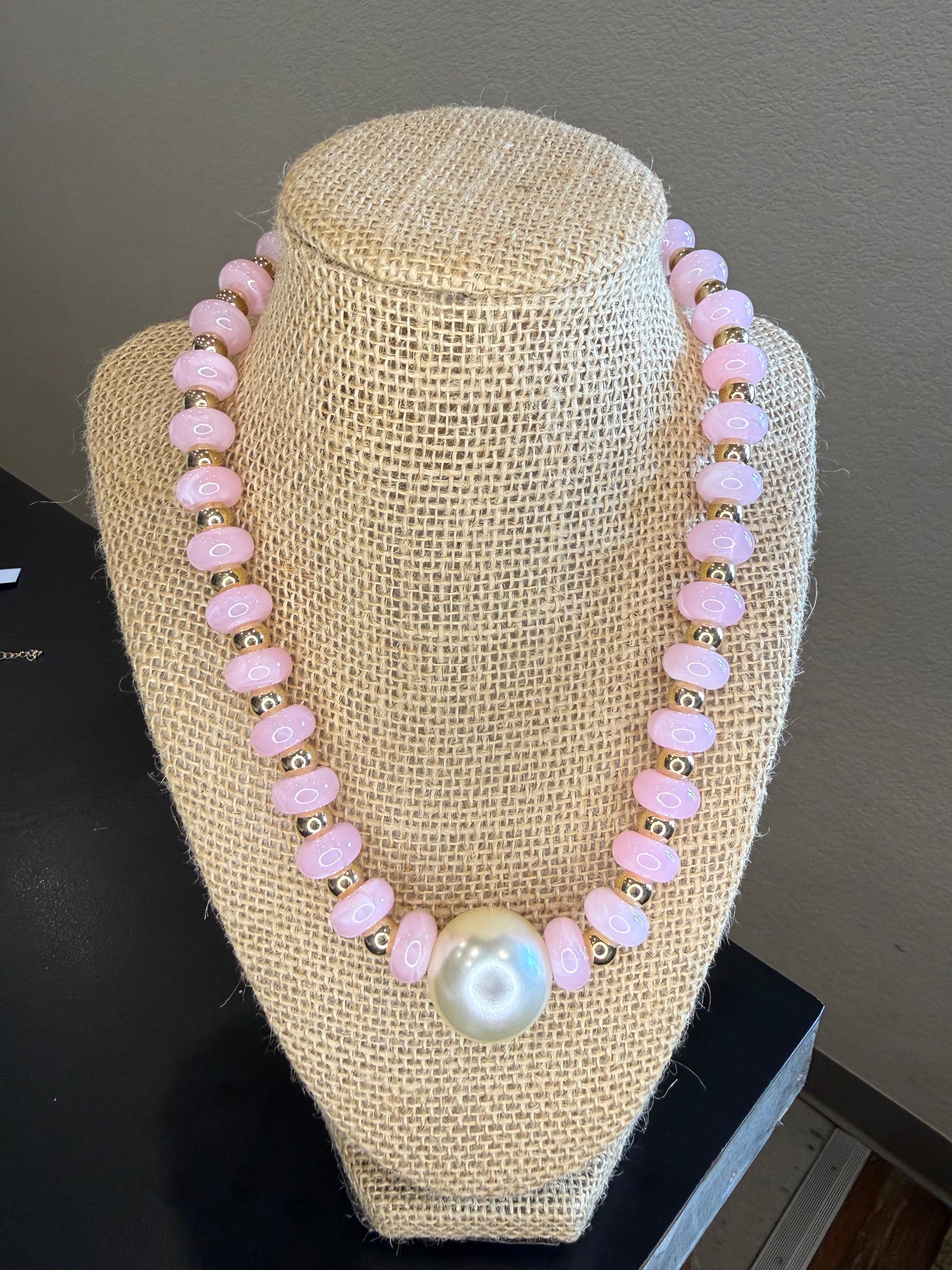 Pearl Beaded Necklace