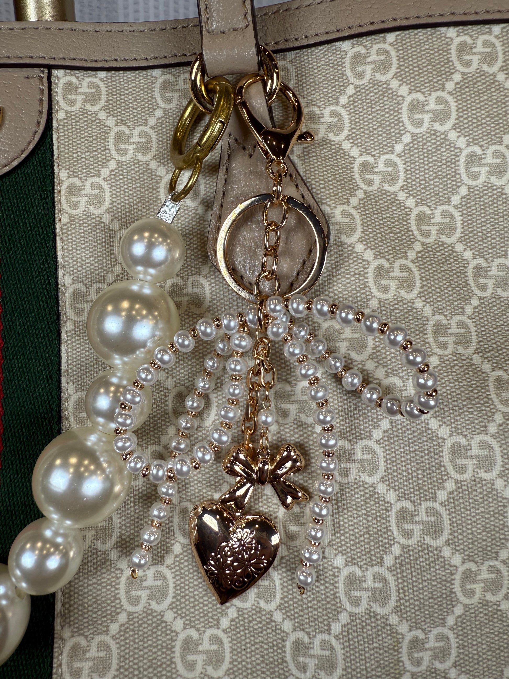 Pearl Heart Purse Chain