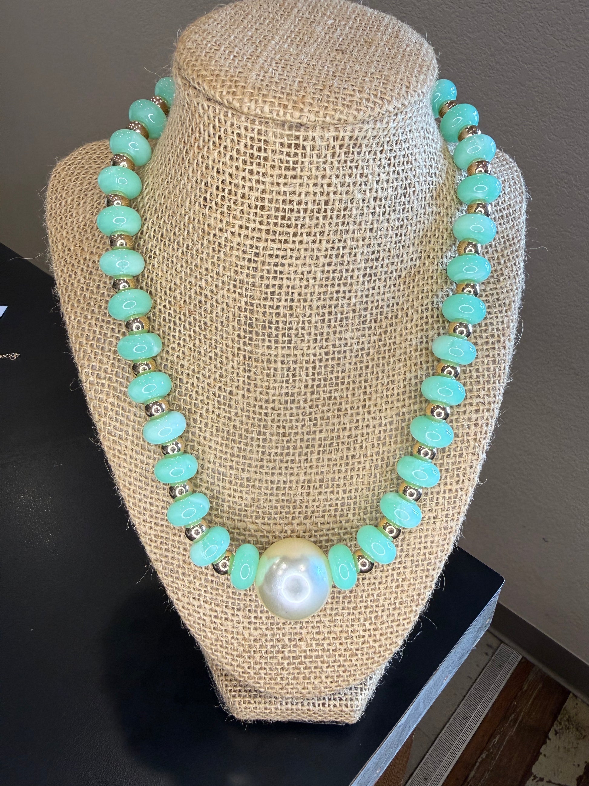 Pearl Beaded Necklace