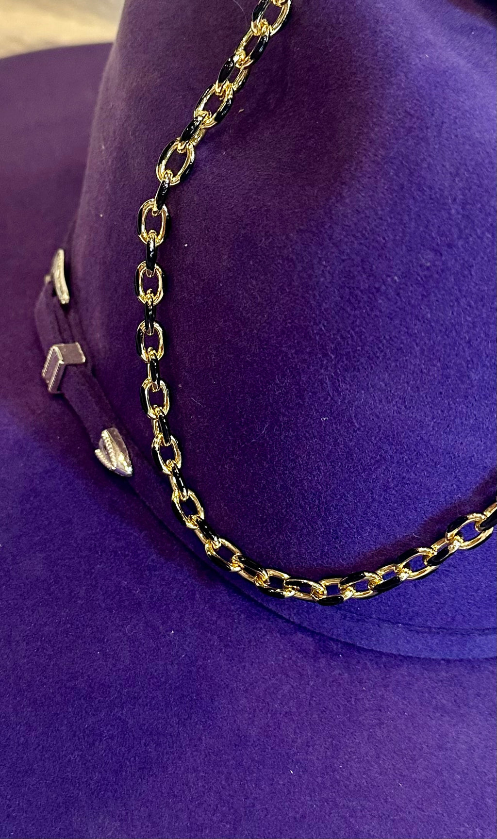 Small Chain Magnet Clasp